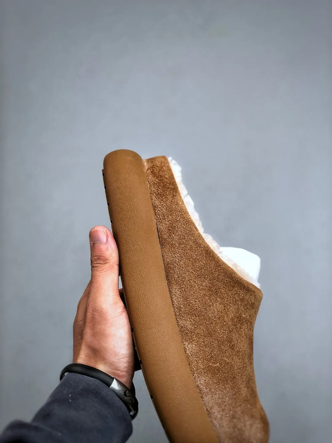 Local self-pickup 💰480 supports store release, the latest official revision and new style! The platform is exclusively for foreign trade UGG Tasman GTX winter neutral small potato snow shoes 1172790 Produced by the ten-year-old brand shoemaking OEM production line. Pay attention to every detail. Longfeng A-grade genuine sheep fur is integrated. Completely built in accordance with the ZP process. Size: 35-40